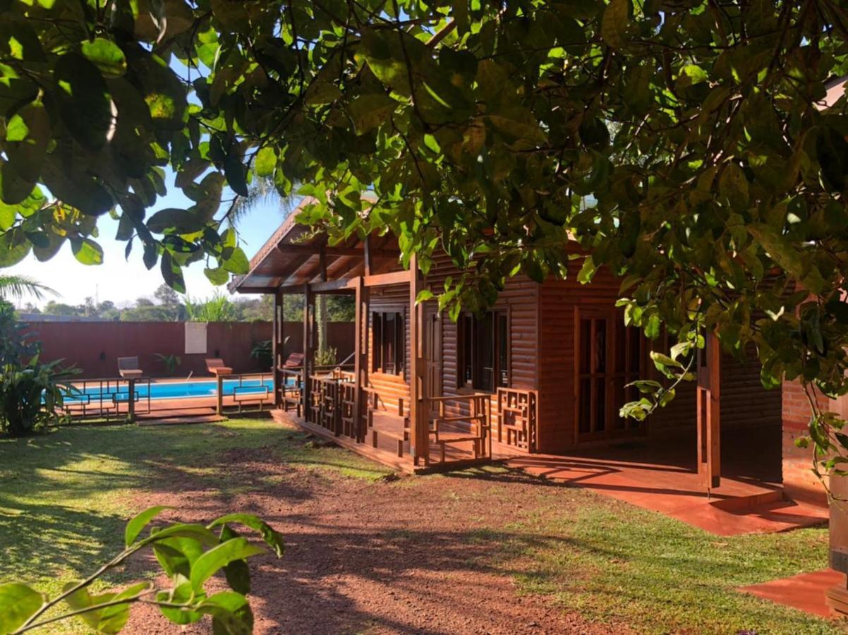 Cabanas Raices Pampeanas Пуерто-Іґуасу Екстер'єр фото